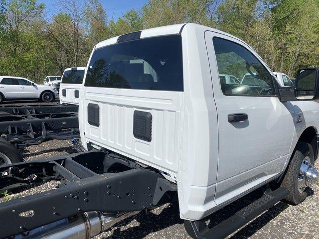 2024 Ram 3500 Chassis Cab Vehicle Photo in Doylsetown, PA 18901