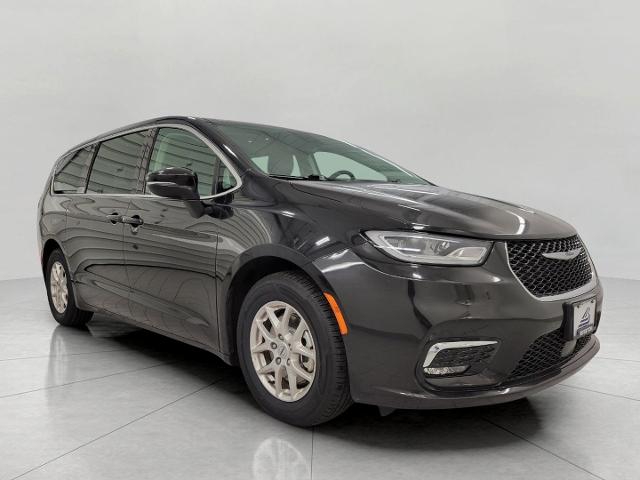 2023 Chrysler Pacifica Vehicle Photo in Oshkosh, WI 54901