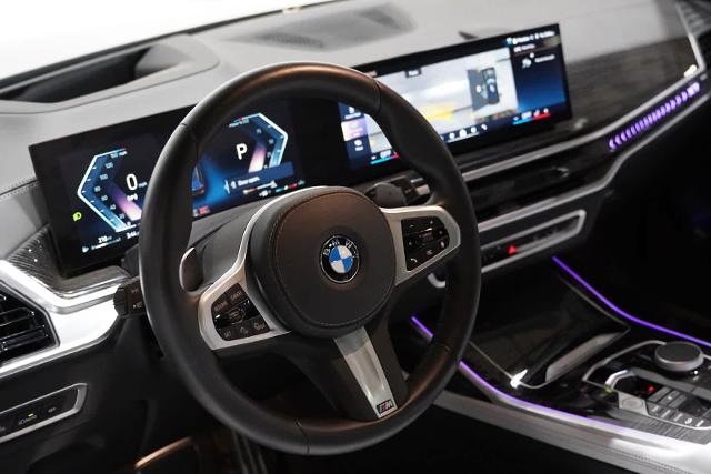 2025 BMW X7 xDrive40i Vehicle Photo in GRAPEVINE, TX 76051