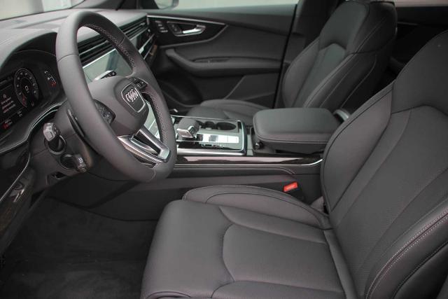 2025 Audi Q8 Vehicle Photo in SUGAR LAND, TX 77478
