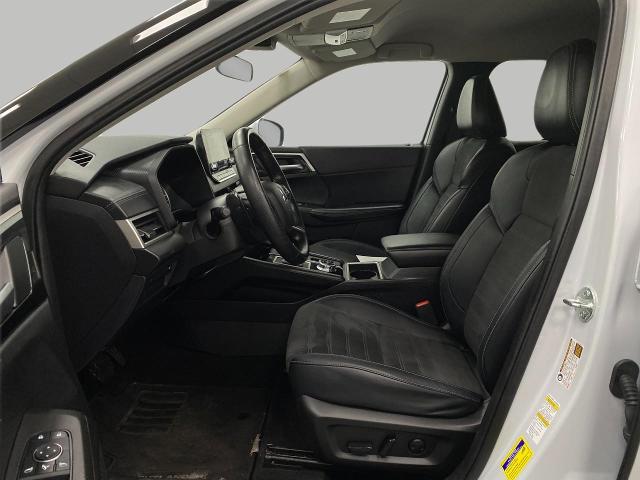 2023 Mitsubishi Outlander Vehicle Photo in Appleton, WI 54913