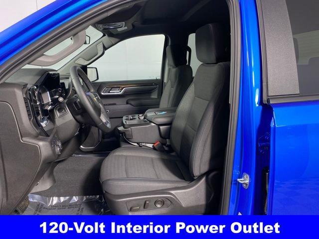 2025 Chevrolet Silverado 1500 Vehicle Photo in BROCKTON, MA 02301-7113