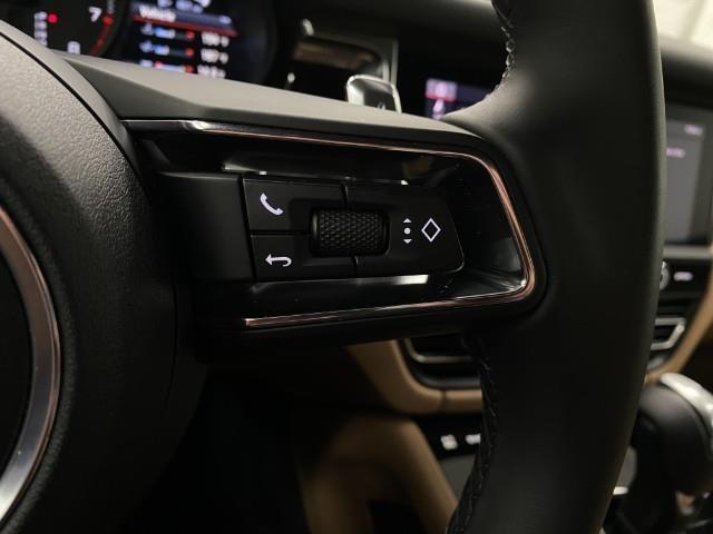 2025 Porsche Macan Vehicle Photo in Appleton, WI 54913