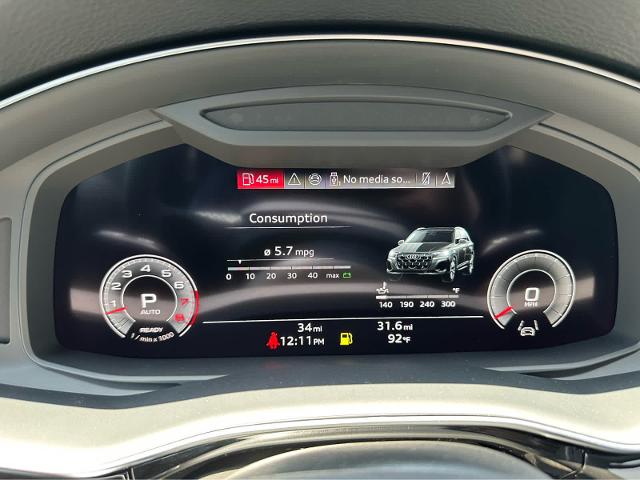 2025 Audi Q7 Vehicle Photo in HOUSTON, TX 77090