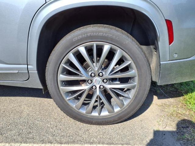 2025 Buick Enclave Vehicle Photo in EMPORIA, VA 23847-1235