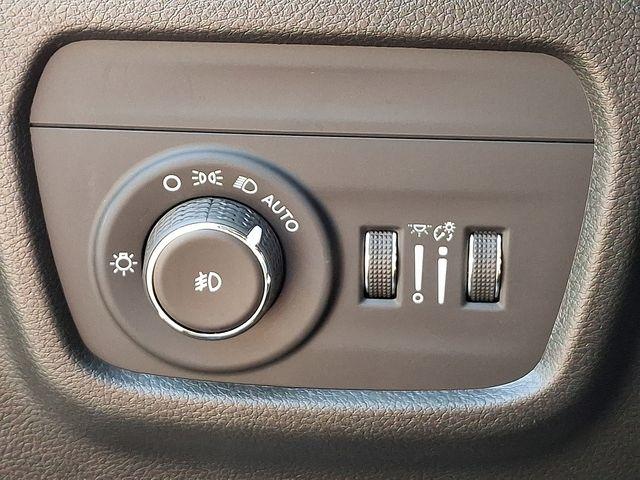 2022 Jeep Grand Cherokee L Vehicle Photo in PAWLING, NY 12564-3219