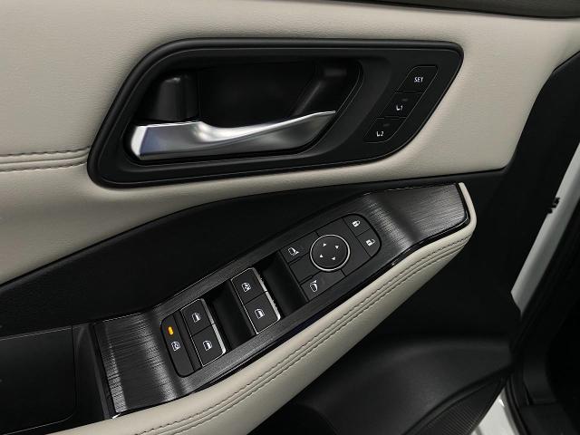 2025 Nissan Rogue Vehicle Photo in Appleton, WI 54913