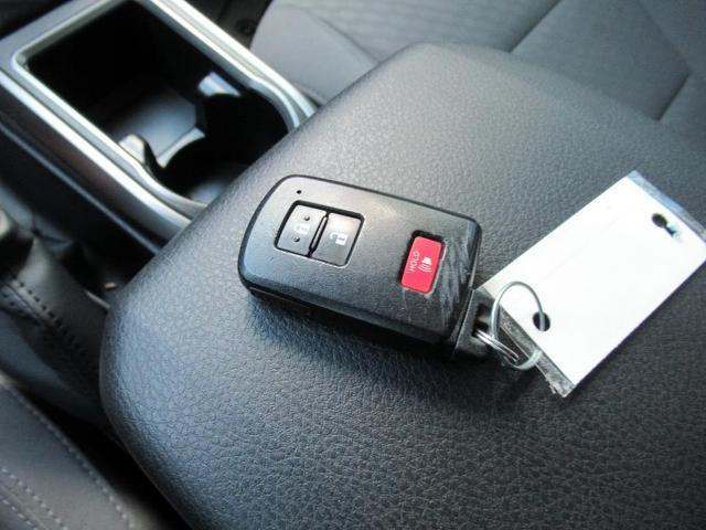 2023 Toyota Tacoma 2WD Vehicle Photo in LEESBURG, FL 34788-4022