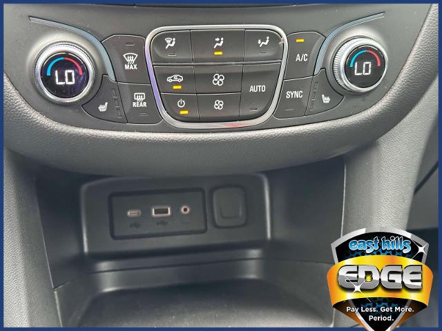 2022 Chevrolet Equinox Vehicle Photo in Roslyn, NY 11576