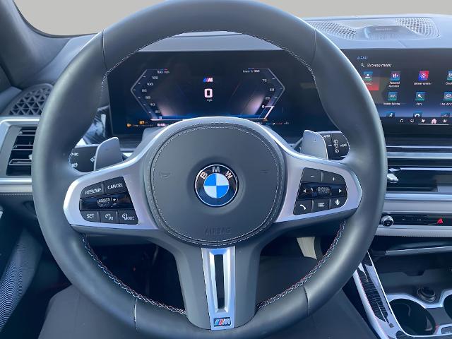 2024 BMW X7 Vehicle Photo in APPLETON, WI 54914-8833