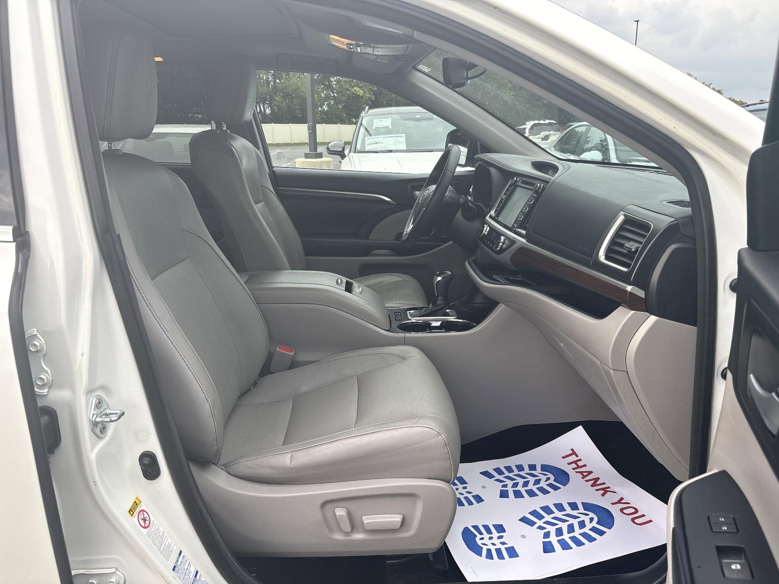 2016 Toyota Highlander Vehicle Photo in Mechanicsburg, PA 17050