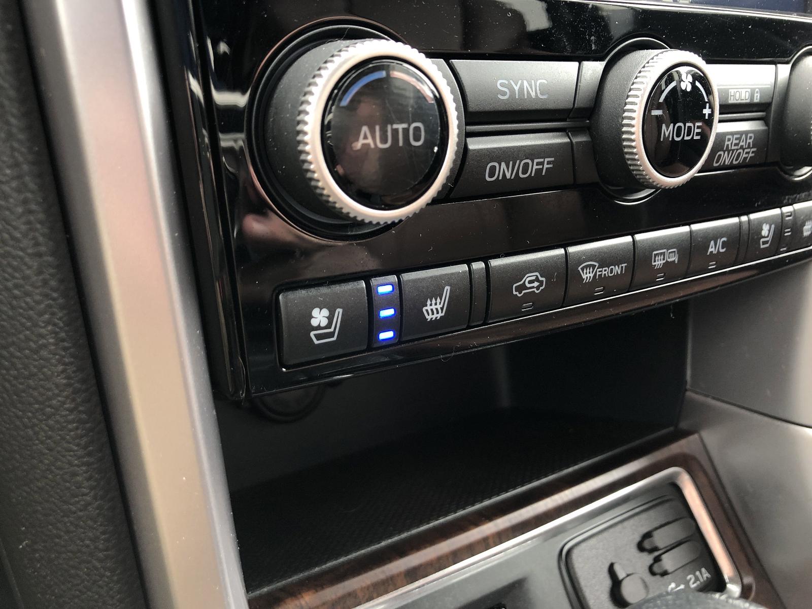 2020 Subaru Ascent Vehicle Photo in Mechanicsburg, PA 17050