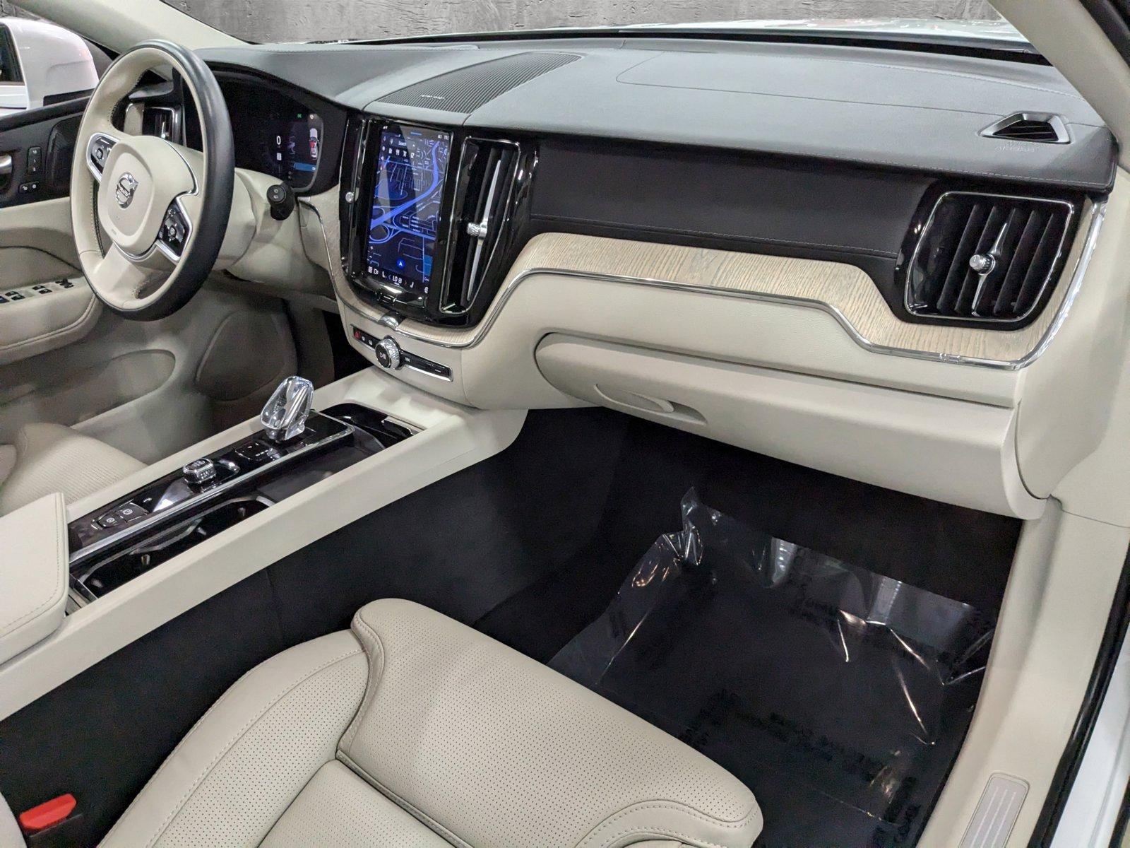 2022 Volvo XC60 Vehicle Photo in Pompano Beach, FL 33064