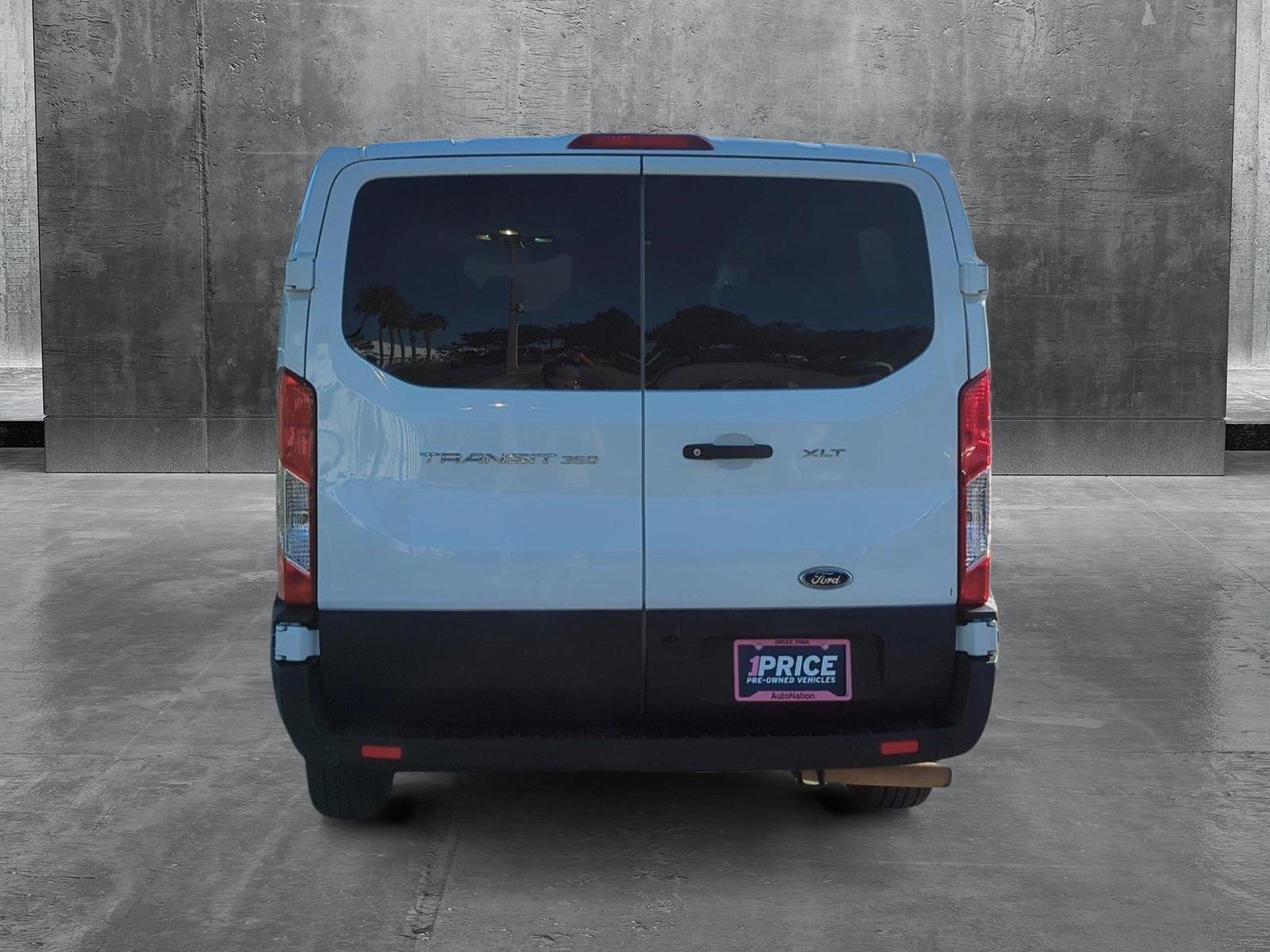 2022 Ford Transit Passenger Wagon Vehicle Photo in Margate, FL 33063