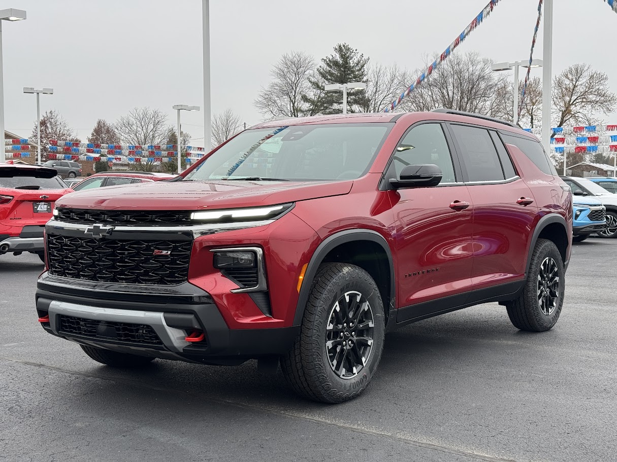 2025 Chevrolet Traverse Vehicle Photo in BOONVILLE, IN 47601-9633