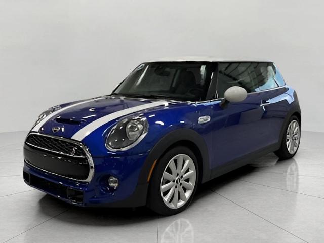 2019 MINI Cooper S Hardtop Vehicle Photo in Green Bay, WI 54304