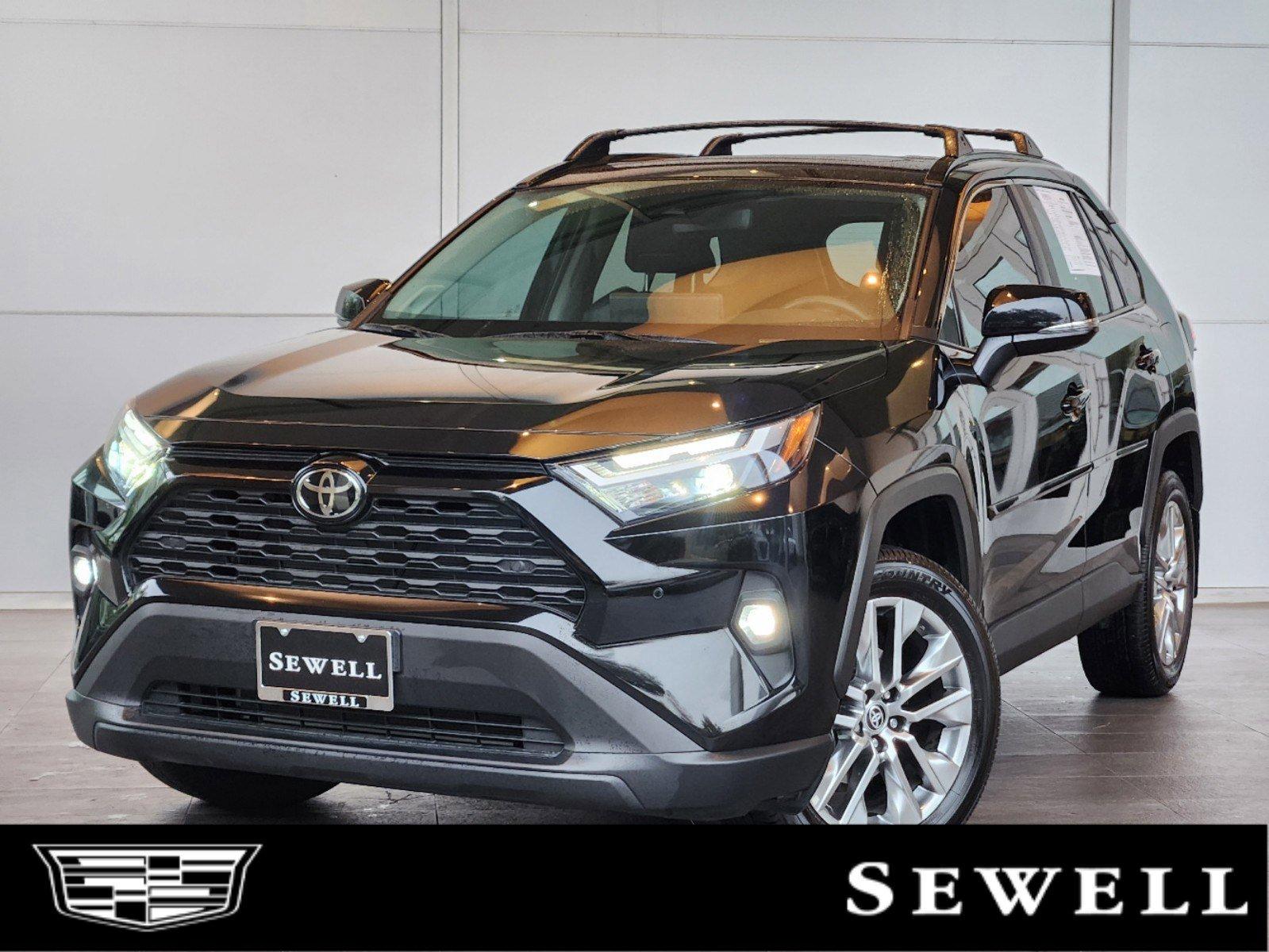 2024 Toyota RAV4 Vehicle Photo in HOUSTON, TX 77079-1502