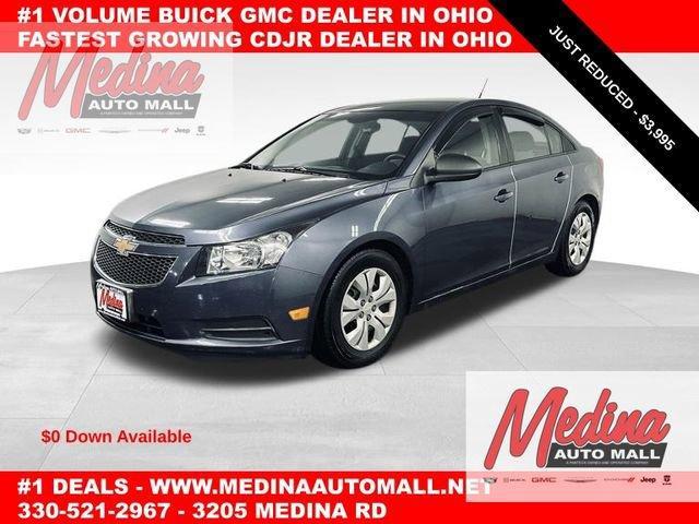 2013 Chevrolet Cruze Vehicle Photo in MEDINA, OH 44256-9631