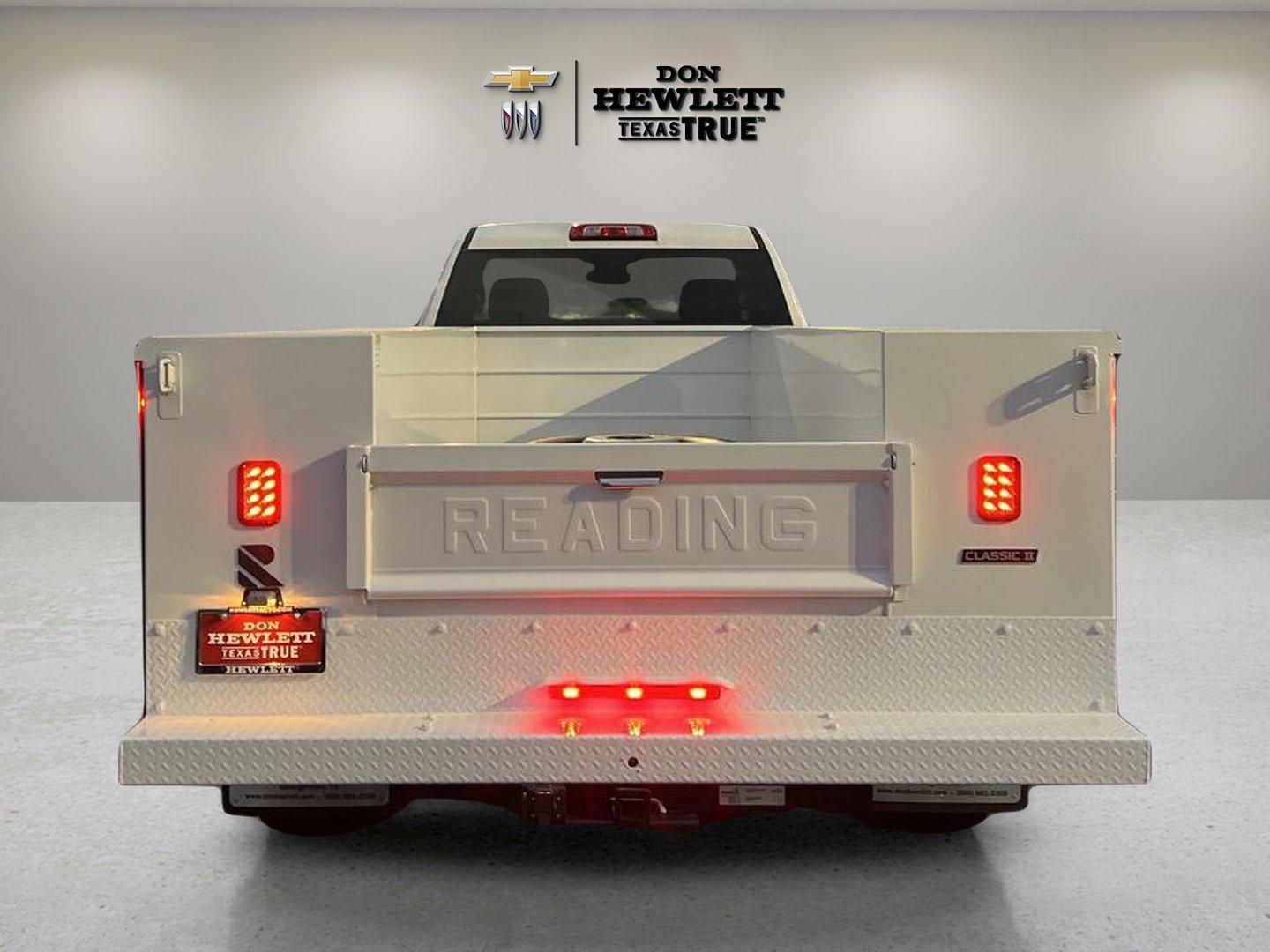 2024 Chevrolet Silverado 3500 HD Chassis Cab Vehicle Photo in GEORGETOWN, TX 78626-7508
