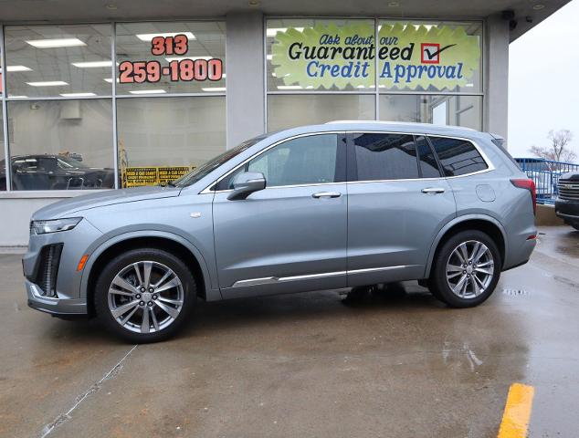 2023 Cadillac XT6 Vehicle Photo in DETROIT, MI 48207-4102