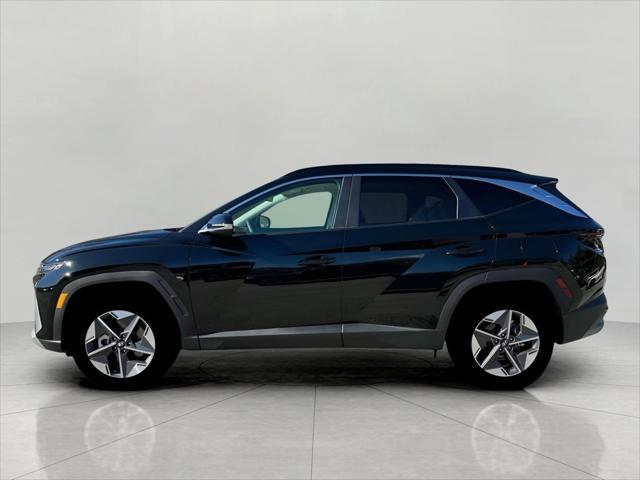 2025 Hyundai TUCSON Vehicle Photo in Green Bay, WI 54304