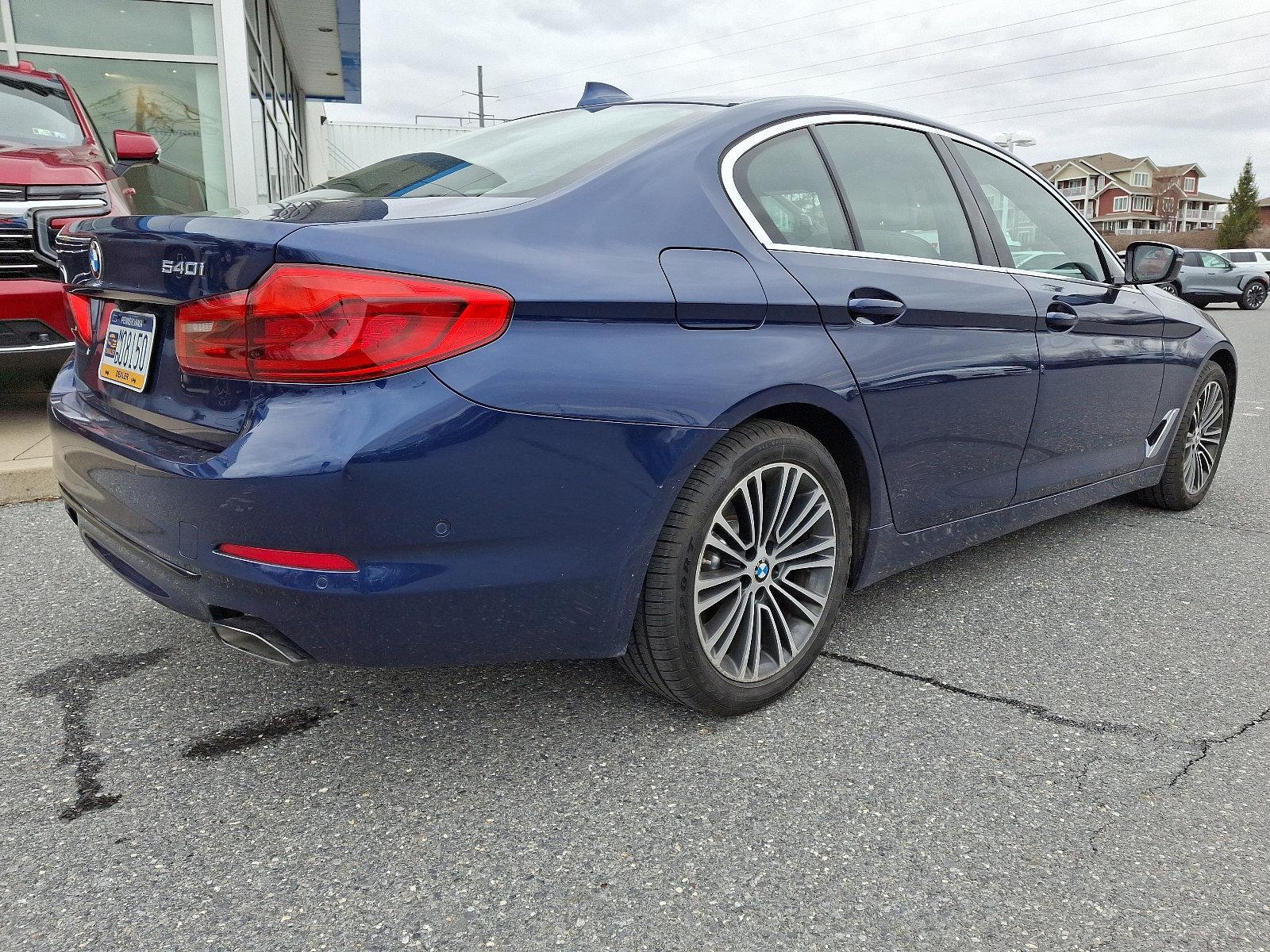 2019 BMW 5 Series Vehicle Photo in BETHLEHEM, PA 18017-9401