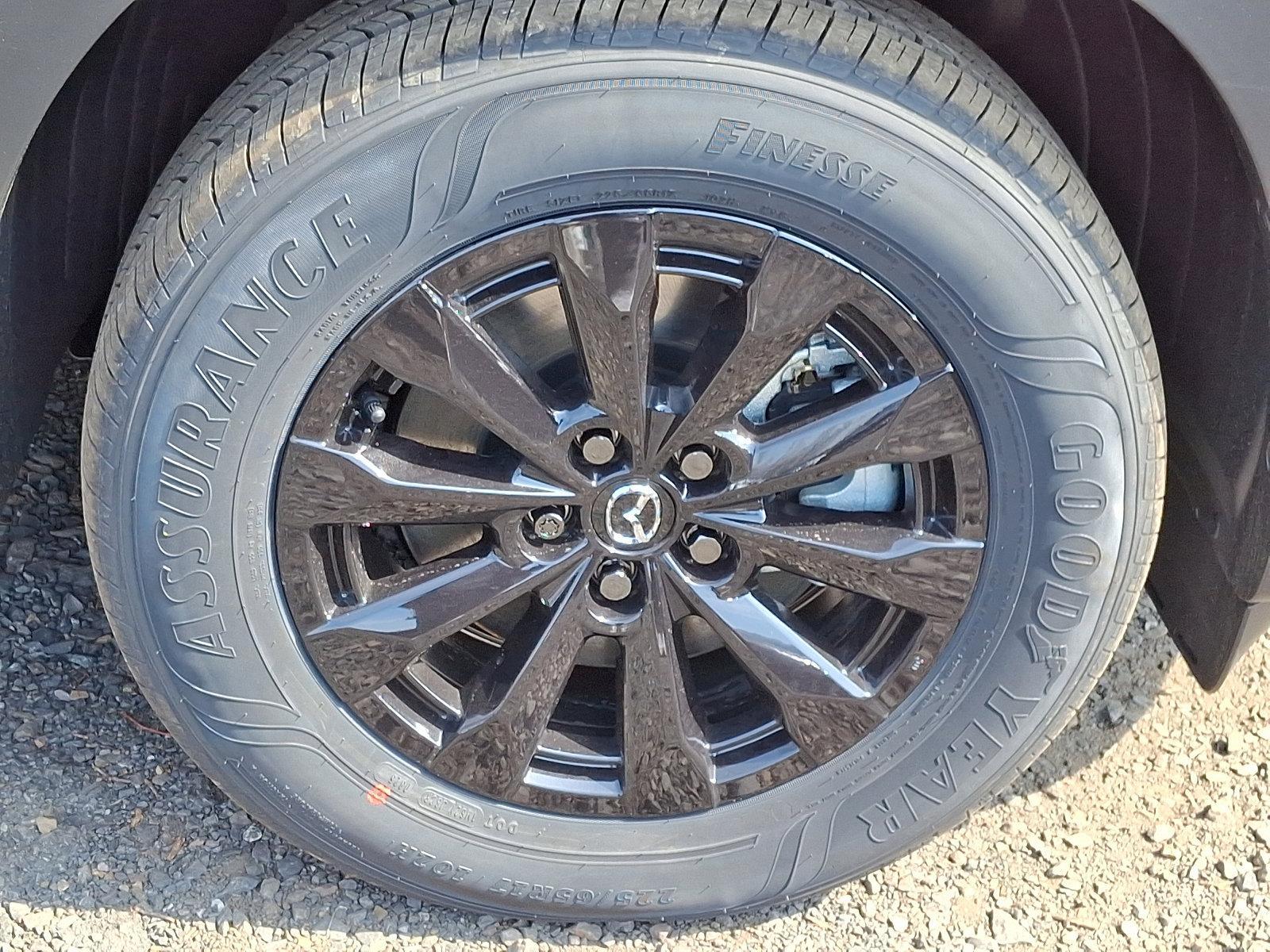 2025 Mazda CX-50 Hybrid Vehicle Photo in Trevose, PA 19053