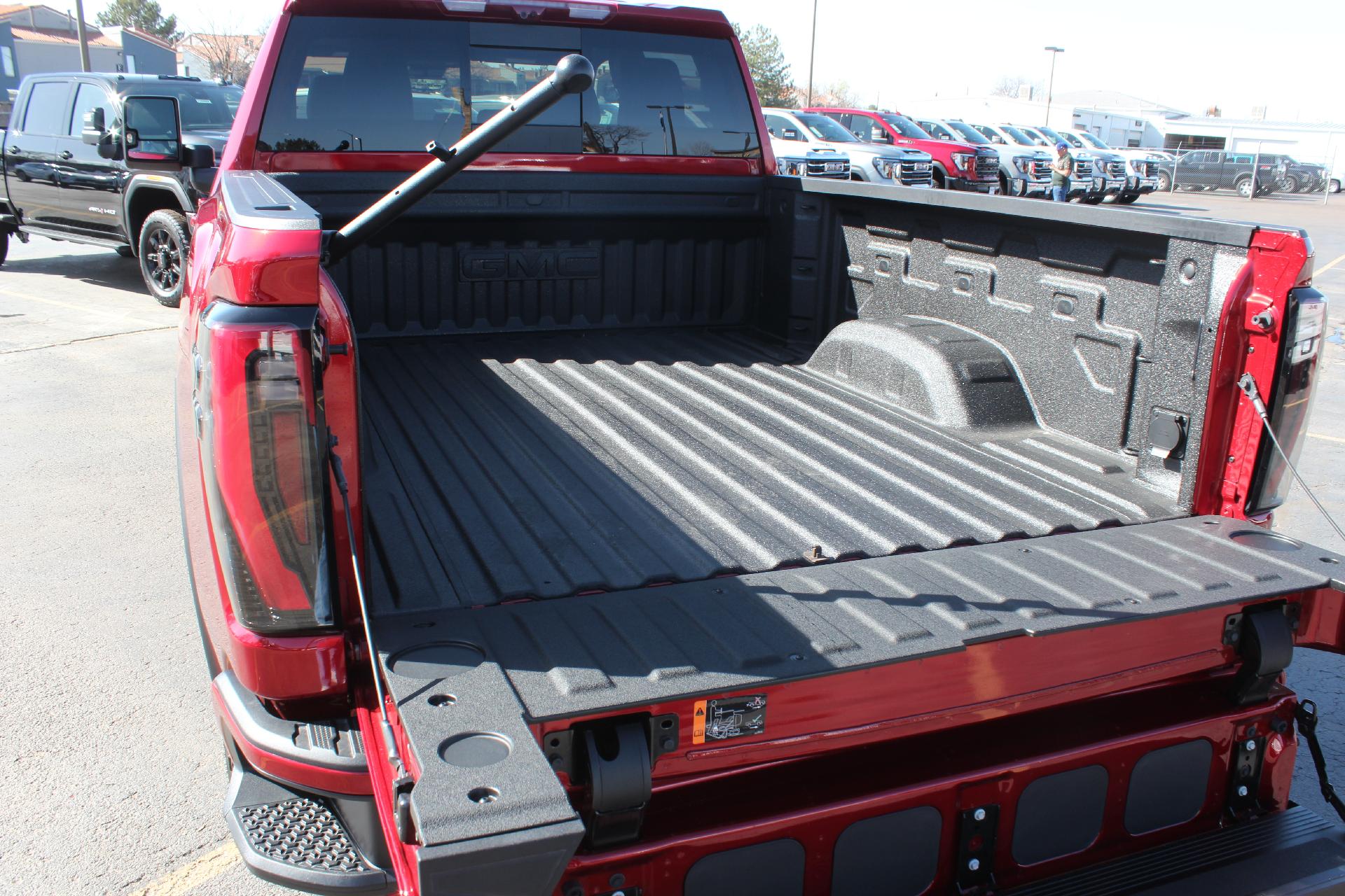 2025 GMC Sierra 2500 HD Vehicle Photo in AURORA, CO 80012-4011
