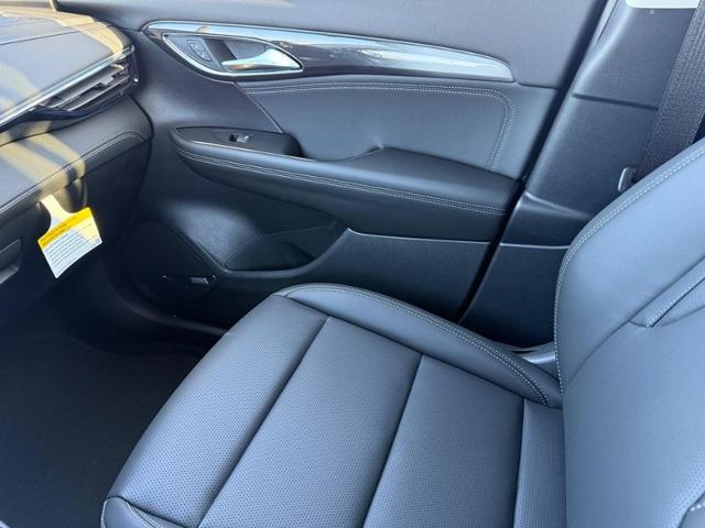 2025 Buick Envision Vehicle Photo in COLUMBIA, MO 65203-3903