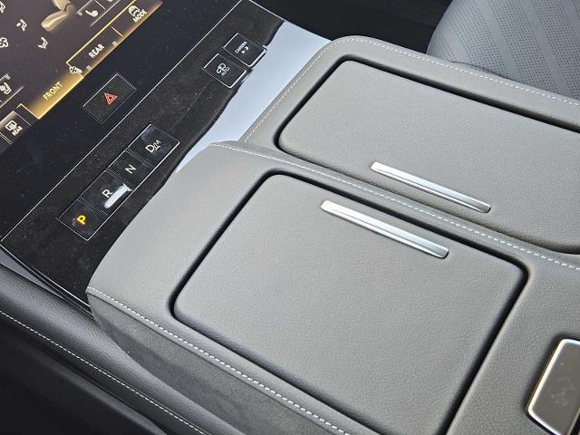 2025 INFINITI QX80 Vehicle Photo in Fort Worth, TX 76132