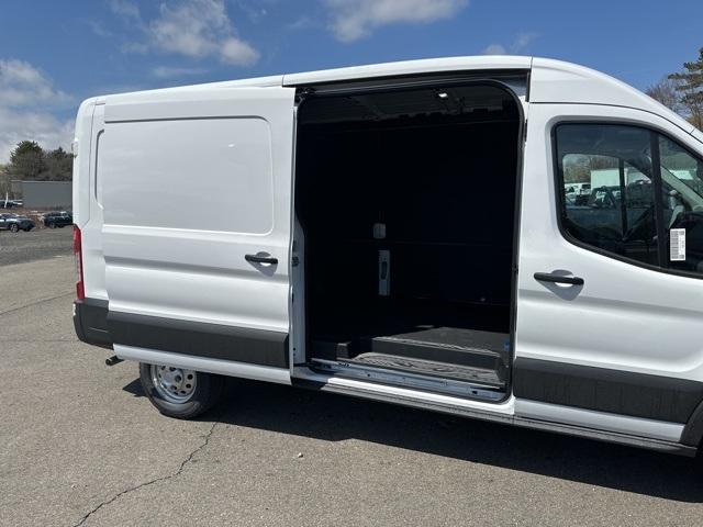 2025 Ford Transit Cargo Van Vehicle Photo in Webster, MA 01570-1415