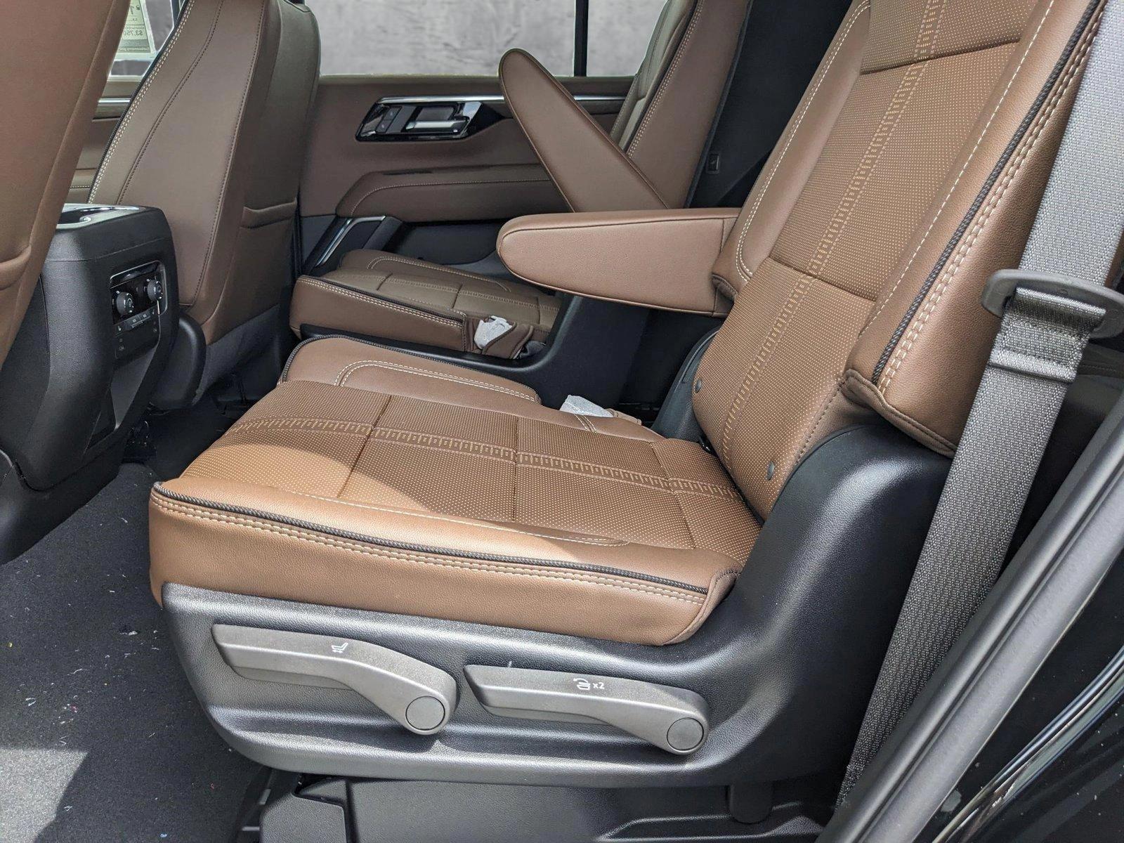 2025 Chevrolet Tahoe Vehicle Photo in MIAMI, FL 33172-3015