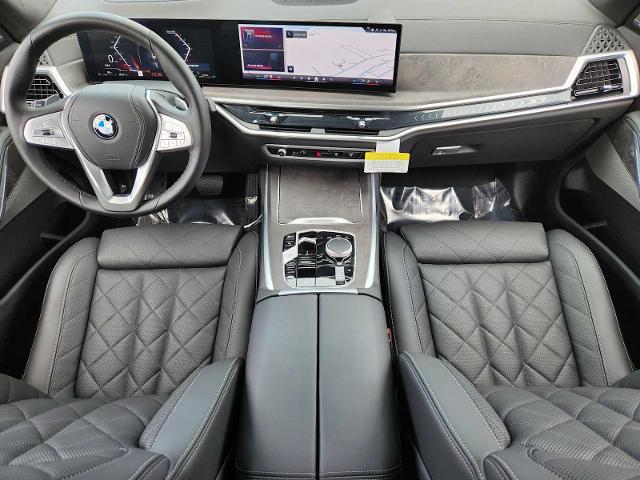 2025 BMW X7 xDrive40i Vehicle Photo in PLANO, TX 75024