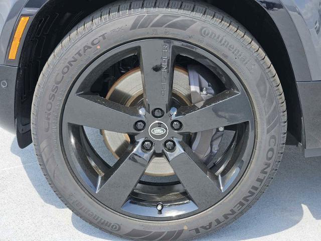 2025 Defender Vehicle Photo in AUSTIN, TX 78717