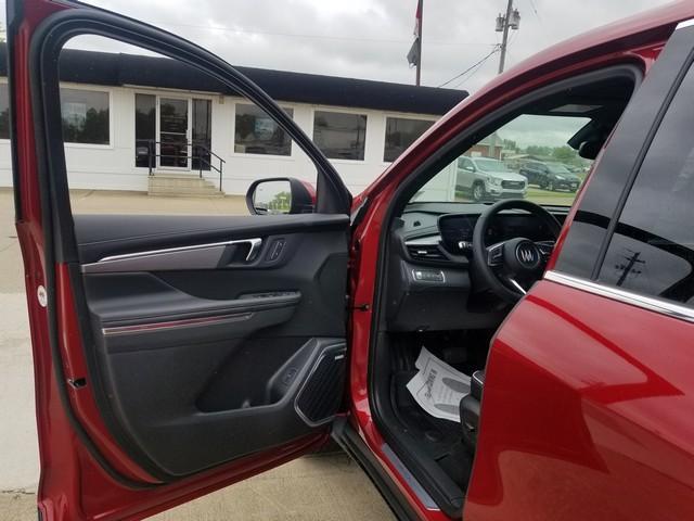 2025 Buick Enclave Vehicle Photo in ELYRIA, OH 44035-6349
