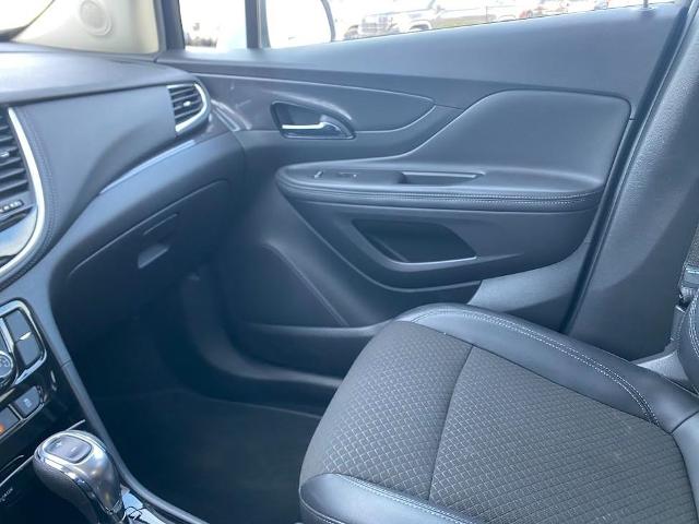 2021 Buick Encore Vehicle Photo in APPLETON, WI 54914-8833