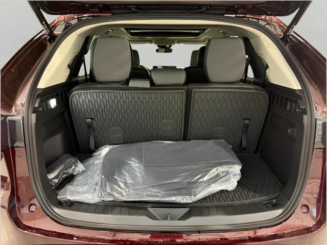 2025 Mazda CX-90 Vehicle Photo in Green Bay, WI 54304