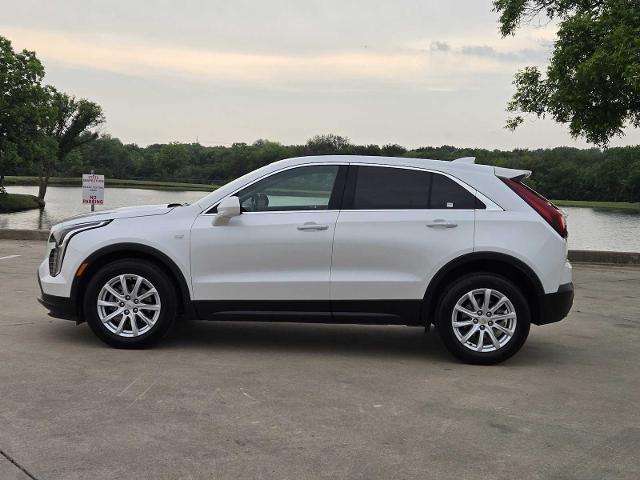 2022 Cadillac XT4 Vehicle Photo in DENTON, TX 76210-9321