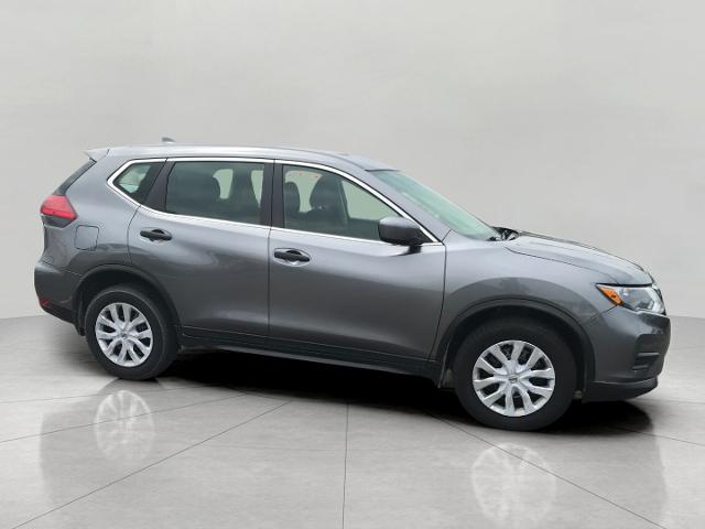 2017 Nissan Rogue Vehicle Photo in GREEN BAY, WI 54303-3330
