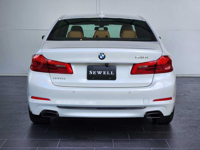 2017 BMW 540i Vehicle Photo in HOUSTON, TX 77079