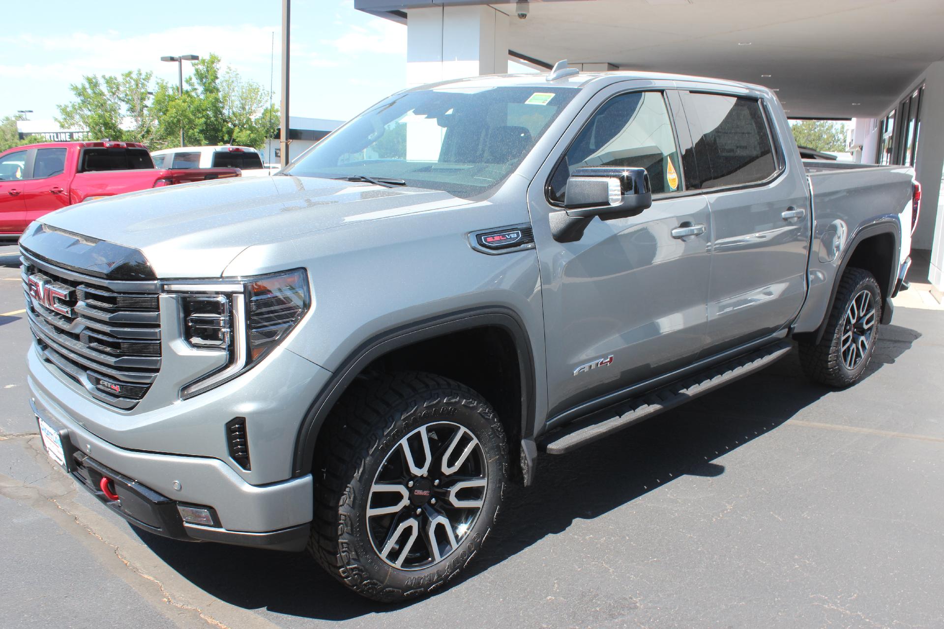 2025 GMC Sierra 1500 Vehicle Photo in AURORA, CO 80012-4011