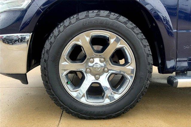 2017 Ram 1500 Vehicle Photo in TOPEKA, KS 66609-0000