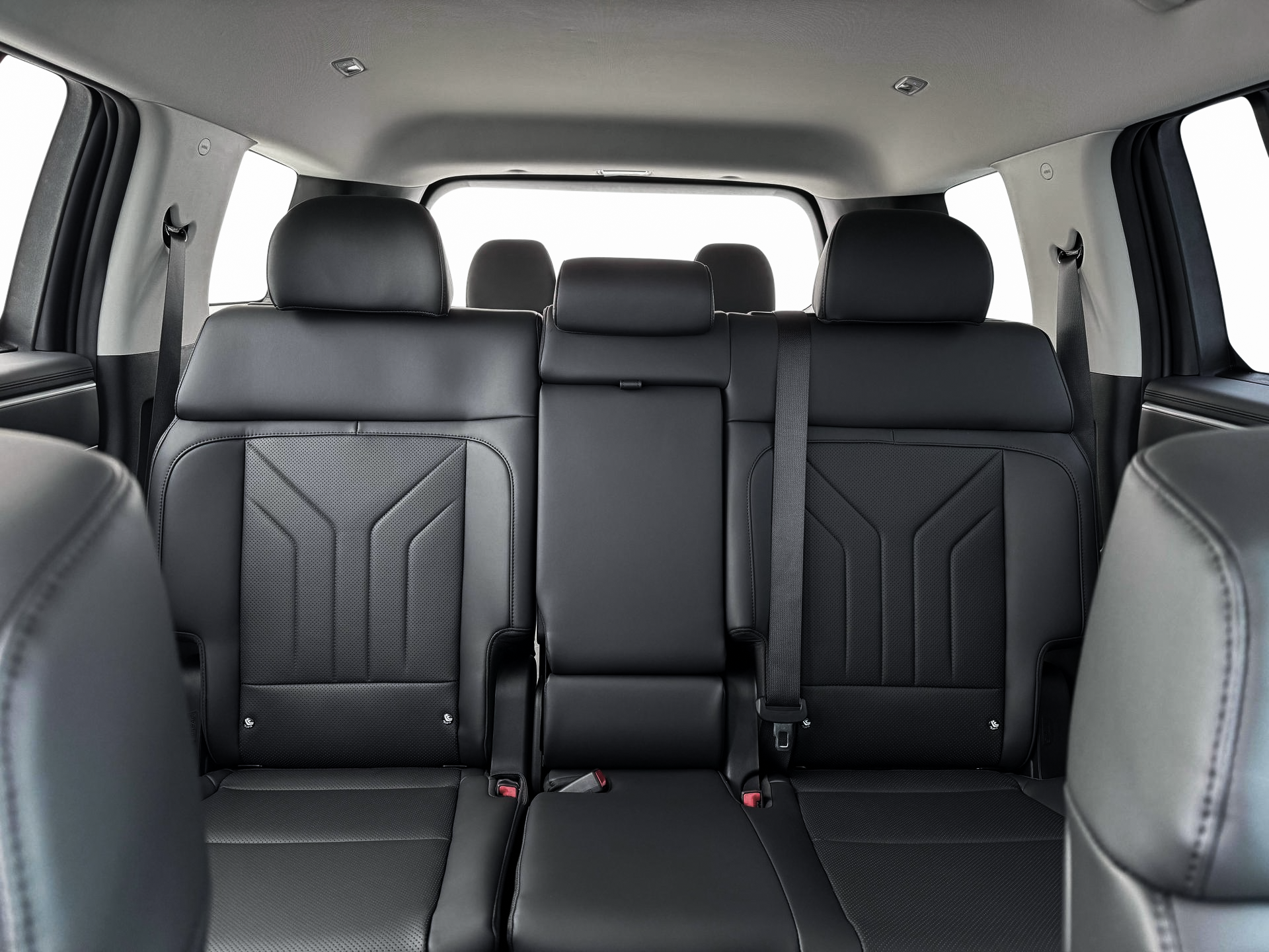 2025 Hyundai SANTA FE Hybrid Vehicle Photo in Peoria, IL 61615