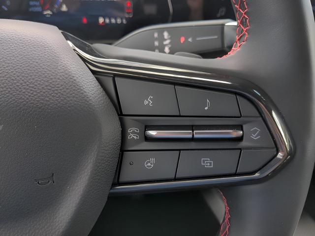2025 Chevrolet Equinox Vehicle Photo in Green Bay, WI 54304