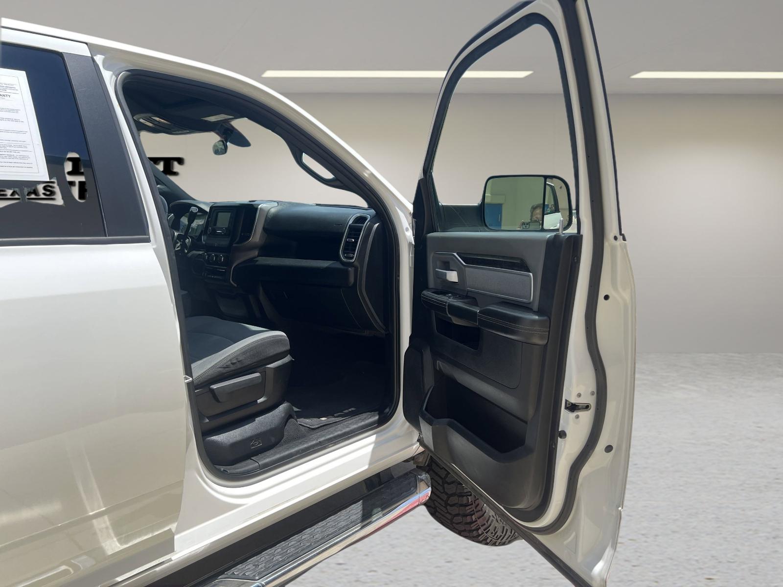 2021 Ram 2500 Vehicle Photo in GEORGETOWN, TX 78626-7508