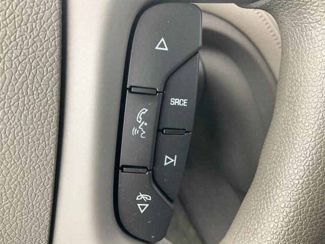 2015 Chevrolet Traverse Vehicle Photo in Kaukauna, WI 54130