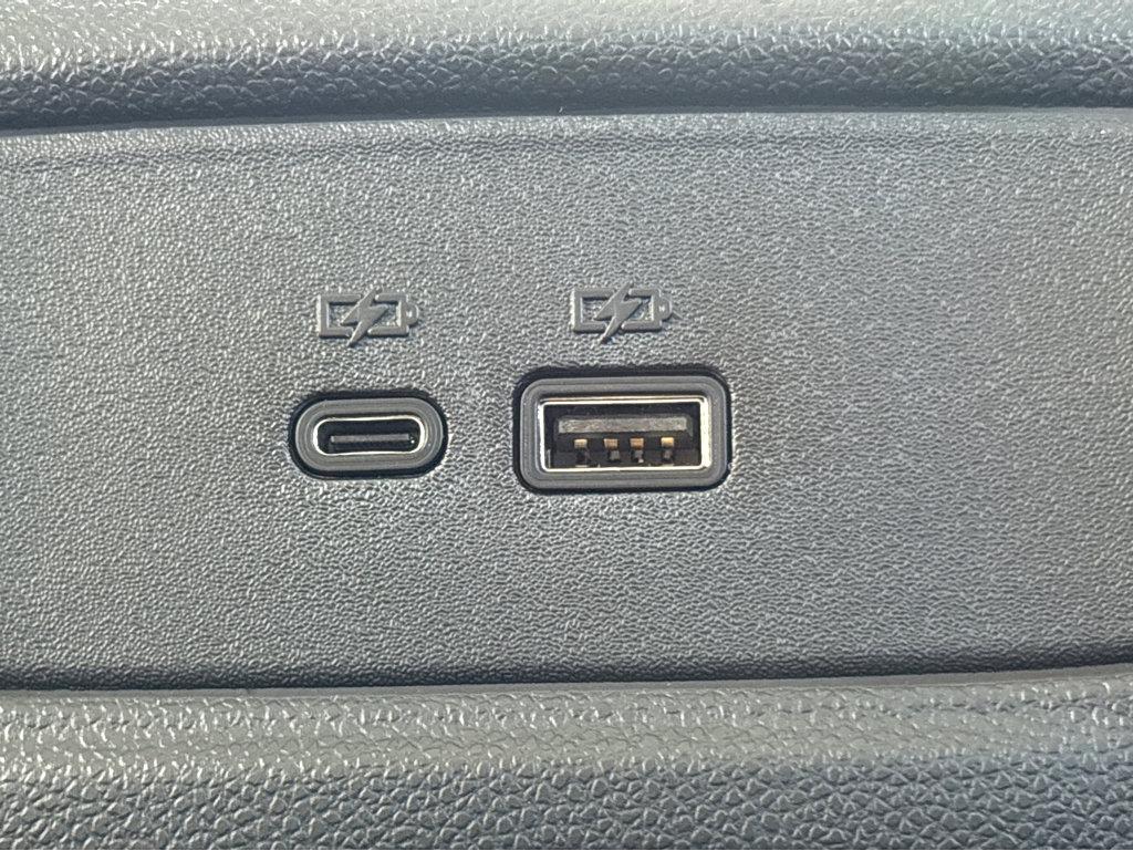 2025 Chevrolet Trax Vehicle Photo in POOLER, GA 31322-3252