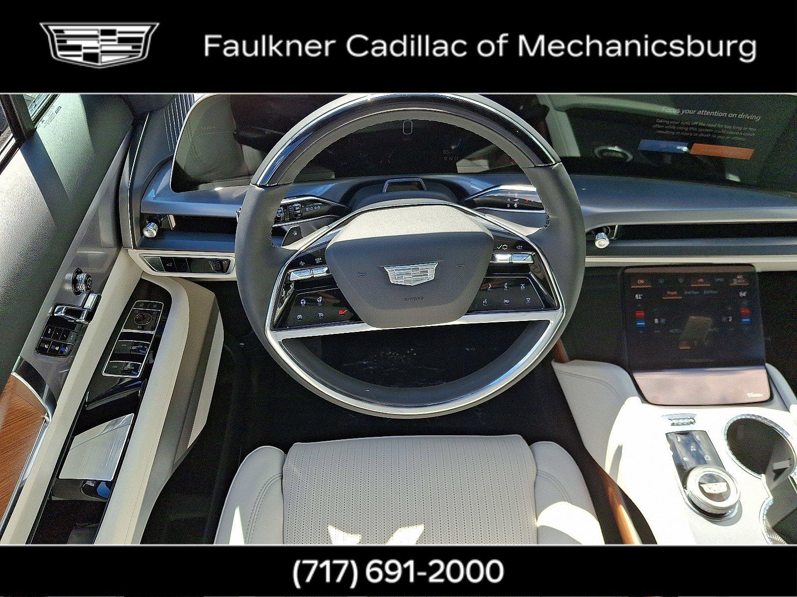 2026 Cadillac VISTIQ Vehicle Photo in MECHANICSBURG, PA 17050-1707
