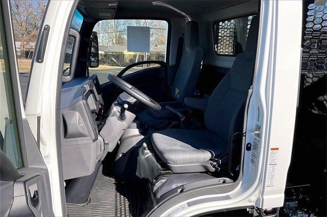 2025 Chevrolet Low Cab Forward 4500 HD Vehicle Photo in INDEPENDENCE, MO 64055-1314