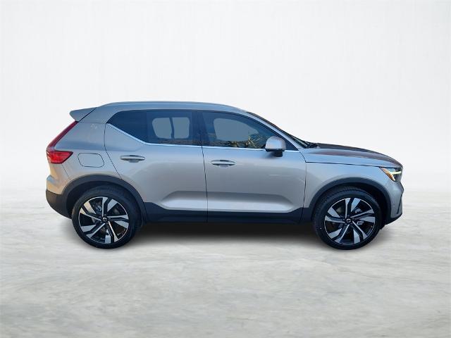 2024 Volvo XC40 Vehicle Photo in Houston, TX 77007